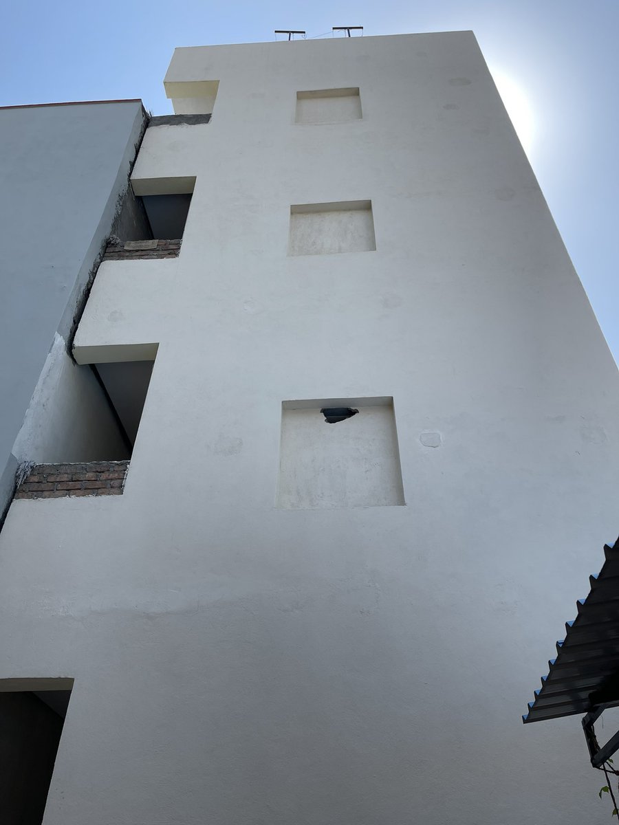 subhash1005's tweet photo. @ZC_LBNagar @acp_c4 @ktrtrs @GHMCOnline @DC_LBNagar @D_SudheerReddy @KTRoffice @VMR4BJP Respected officer, 
My neighbours are breaking the closed window wall please find pictures. Location is Road no9, Svcolony, Bairamalguda. 
Thanks https://t.co/FIoa3WqFlY