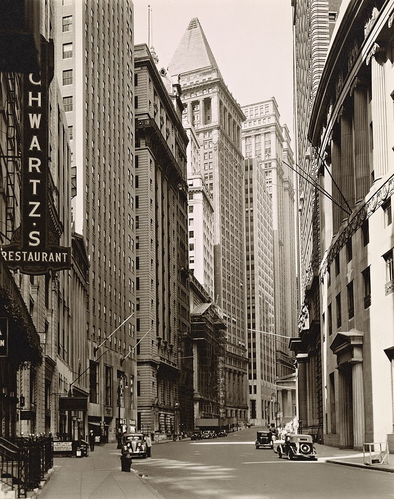 These are some photographs from the 1930s. Plenty of skyscrapers, but notice that none of them are c