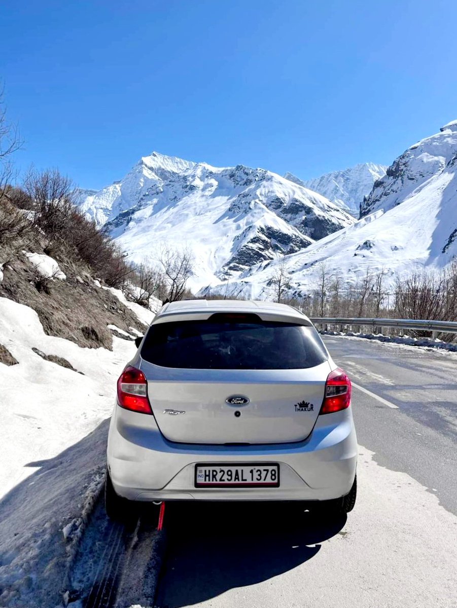 FordLovers3's tweet photo. #MondayMotivation: "Vision without execution is just hallucination" - Sir #HenryFord
Featuring a brilliant #FordPhotography #FordMoments by Mr. Thakur at Mountains of Himachal with his amazing #FordFigo.
#FordLoversFamily #FordHameshaHamareDilMain
@FordIndia @FordIndiaHelp https://t.co/cPaCawcneF