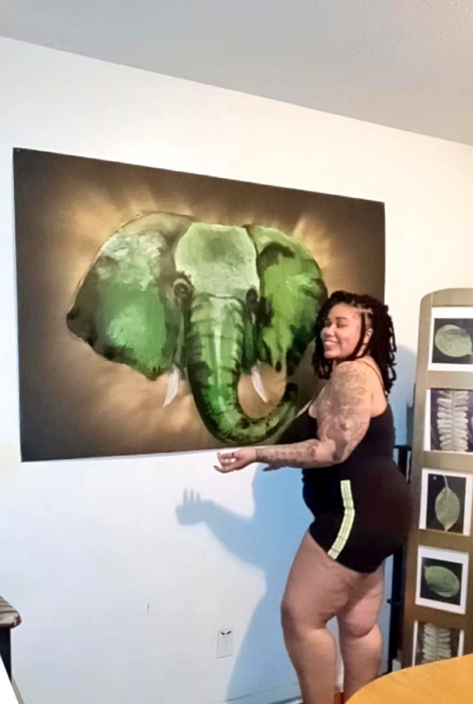 🐘💚AWWW I LOVE HIM💚🐘
#elephant #elephantart #artwork #ArtistOnTwitter #acrylicart #painting #painter #blackgirlswhopaint