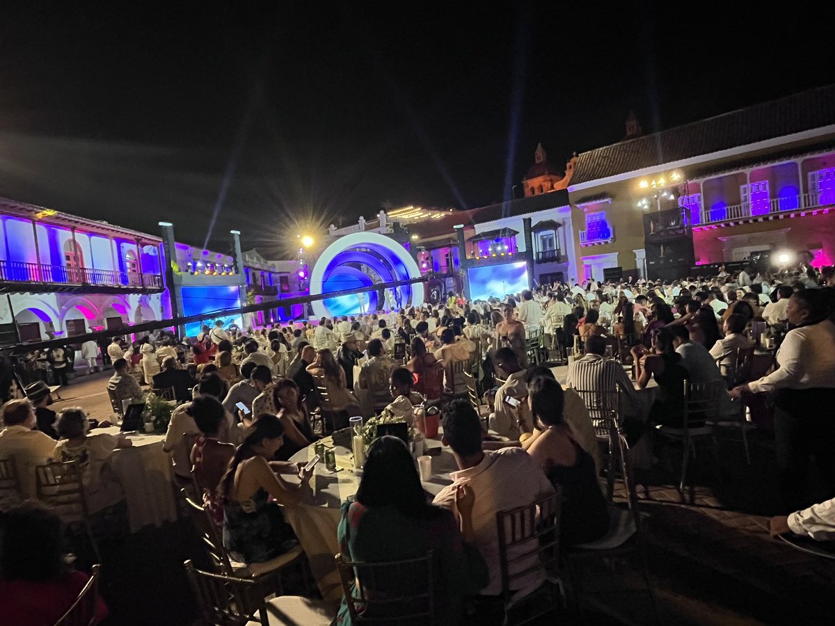 ¡Ha sido una noche mágica! ✨ Desde Cartagena, disfrutamos con amigos de los #PremiosIndia2023 🏆 y celebramos los galardones que llevamos para nuestra casa 📺💚.