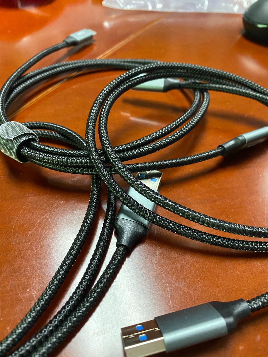 ApphoneShenzhen's tweet image. USB 3.0 Nylon Braided Fast charging cables 
Customized logo and package are available 
It is 100% durable one, because it is with Nylon Braided 
Fast charging 
And data transfer speed
szapphone.com
#datacable #phonecable #phoneadapter #chargingcable #usbcable