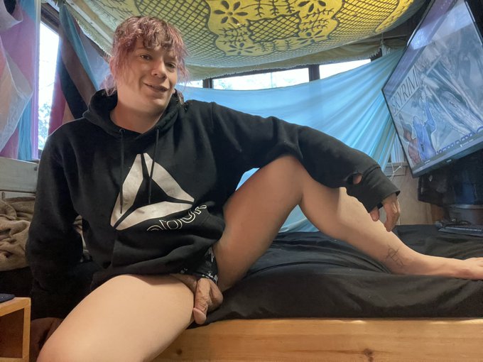 How y&rsquo;all doing? https://t.co/icbZD2wxpA