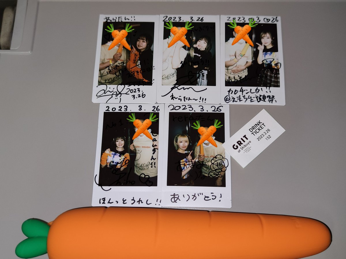 for_emma_only's tweet photo. 幻の〖LAUGH CARROT〗が一夜限りの大復活‼️
こんな嬉しいことはない🥺

久し振りなのに身体に染み付いたフリコピ感が込み上げて楽しくて最高🎇😆

メンバーが皆レラの事を忘れずに認知してくれてたのが嬉しかった♥️

追記
各々がバッラバラに楽しむ癖感𐤔
 #LAUGHCARROT
 #ニンジンカリカリ
 #功夫少女 https://t.co/cpuJ12Okx8