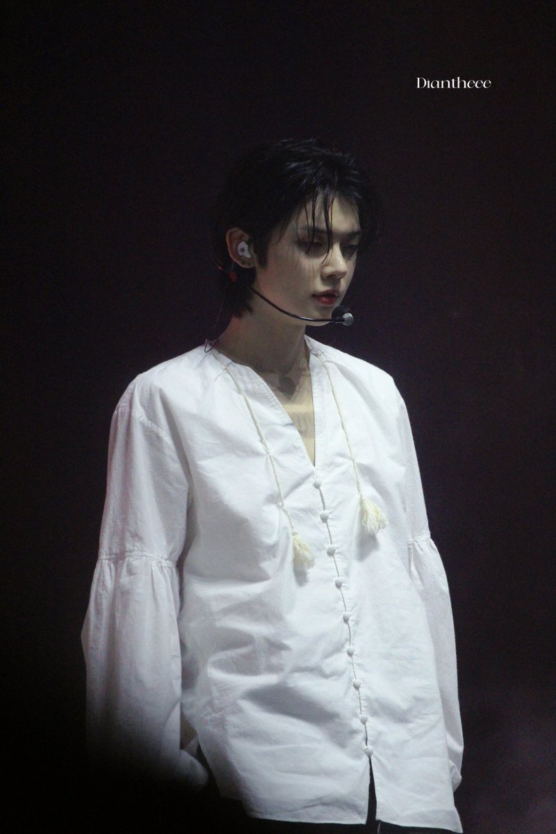 ujeong5627's tweet image. 연준아~사랑해~~
좋아한지 4년째야ㅠㅠ
계속 옆에 있을 께!!
항상 잘 하고 있으니까 걱정마💙

#최연준 #연준이와함께할나날 #투바투와함께한4년내일도함께할우리 #YEONJUN #TXT_ASM_TOUR_in_SEOUL_Day2