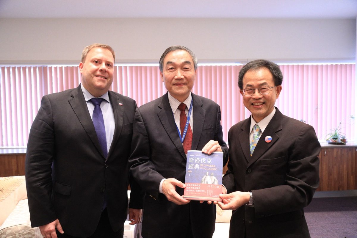 Slovakia in Taiwan tweet media