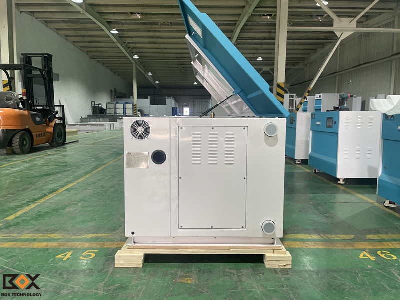 BoxTechnology_'s tweet photo. 🔥Box Technology's Various Products Are In The Warehouse Waiting To Be Shipped!
🌹We offer 40kw, 120kw, and 200kw.
info@boxtechy.com
+852 5486 5406
https://t.co/JLW9JA2TUF
#BoxTechnology #immersioncooling #BoxTechy #Workers #immersionmining #btcmining #sustainability #ASIC https://t.co/AJPpsdKSsx