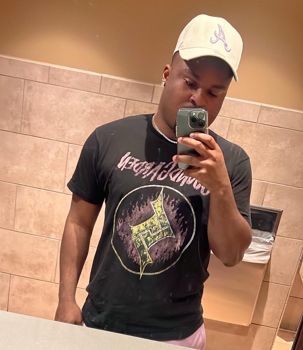 MOAM_23's tweet photo. 26 on the 26th ♈️ https://t.co/F35sTxOc5W