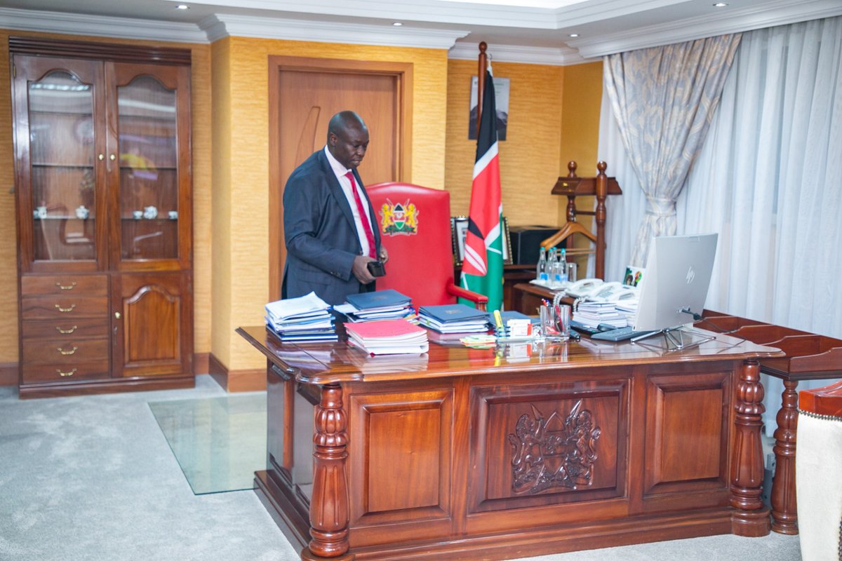 Good morning Kenya, as usual, at 5.15 am in the office today, we are rebuilding our great Nation. Blessed week ahead.