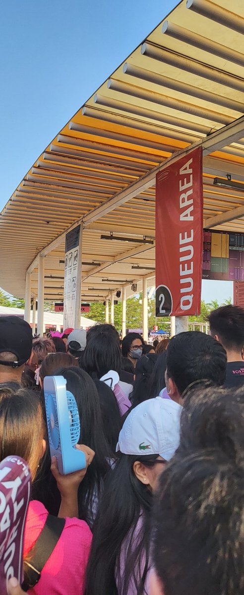 jenchu_CBYYKW's tweet image. The design is very organize 😅 @livenationph

#sharekolang experience ko kahapon sa pila