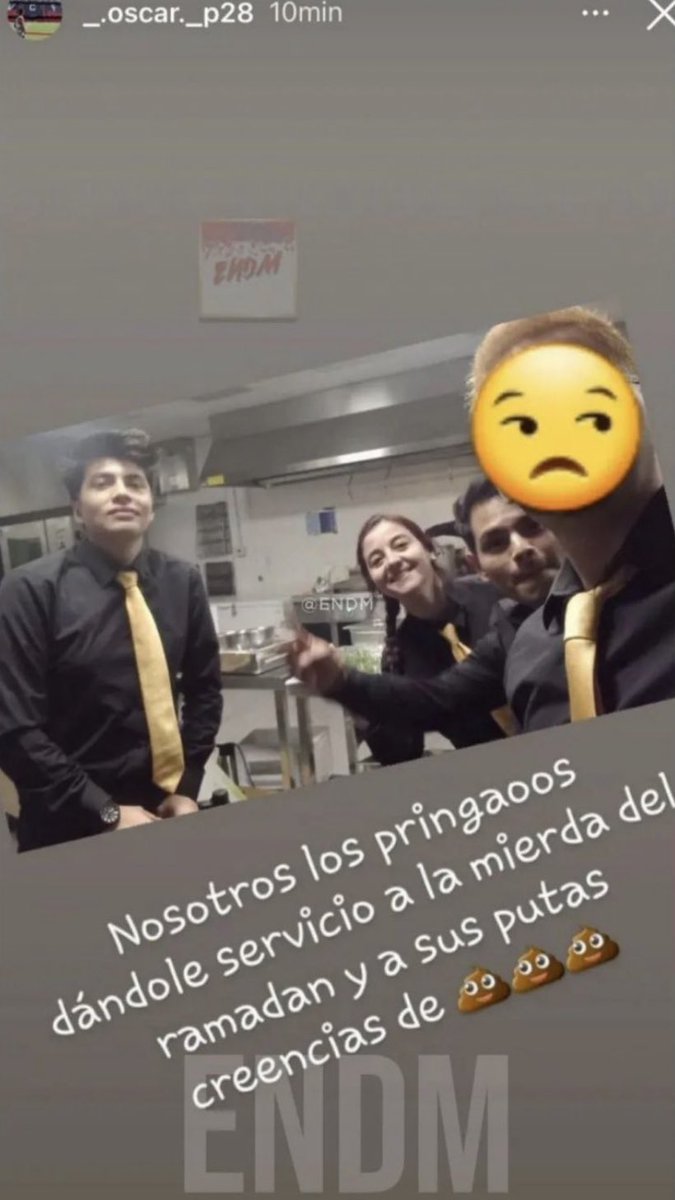 lnstantFoot's tweet photo. Un membre du personnel de l’hôtel madrilène où réside la sélection marocaine insulte publiquement les joueurs et leur religion :

« On leur sert la m*rde du Ramadan. Leurs p*tains de croyances. »

« P*tain de maures de m*rde, j'e**erde le Ramadan et leurs p**ains de m*rts ! » https://t.co/ht5AL7W5YZ