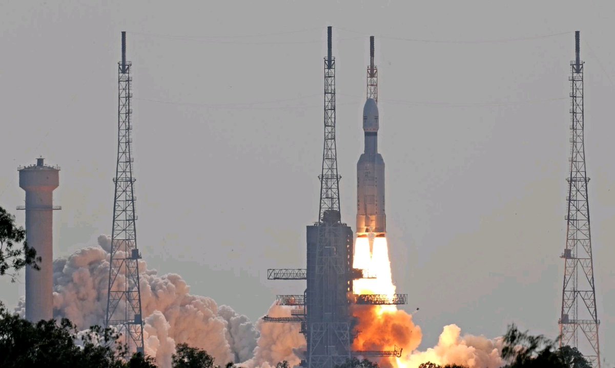 Ashwanee_01's tweet photo. LVM3-M3 Mission: A total of 36 satellites have been placed into a 450-kilometre circular low-Earth orbit with an inclination of 87.4 degrees. OneWeb India-2 Mission marks the sixth flight of LVM3, or GSLV-Mark III (Geosynchronous Launch Vehicle Mark III) #ISRO #OneWebIndia2 https://t.co/2uCkGT3rvr