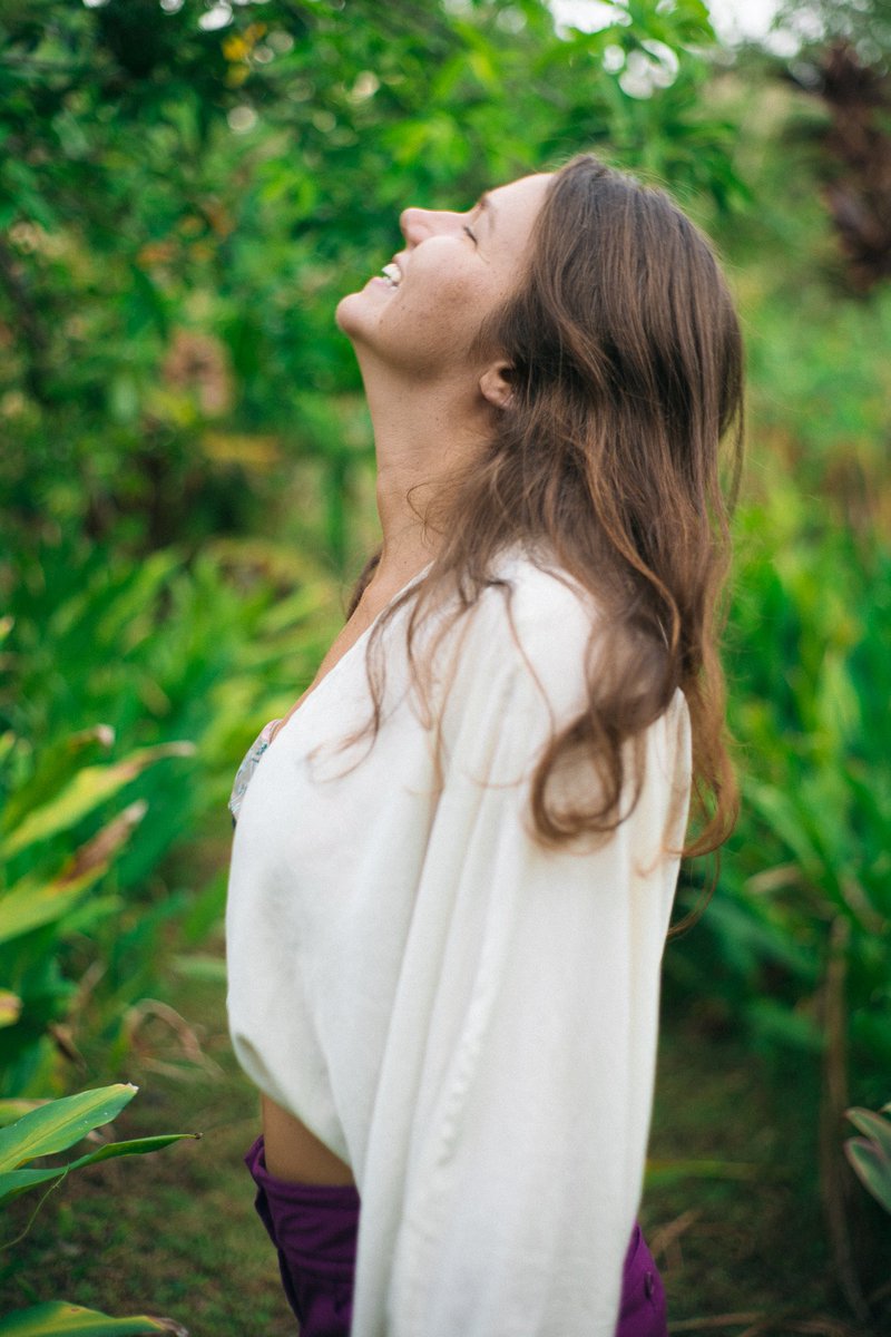 JustVineta's tweet photo. Jesus is real. He healed my body. He bore my marks on the cross. He experienced what I did, there hanging on the cross—naked, afraid, humiliated, forsaken, betrayed. He left those marks in the grave. He rose to life in a NEW, GOOD, PURE &amp; HOLY BODY. And so do I. https://t.co/MwfPhgij3A