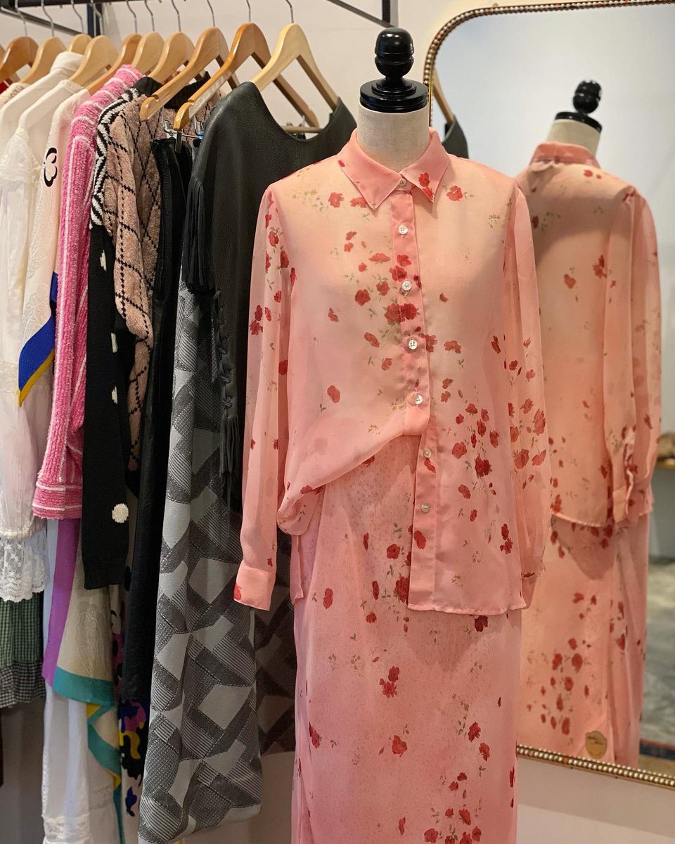 SAMAKIVintage's tweet photo. open - 19:00 https://t.co/PJTPZb5hyM