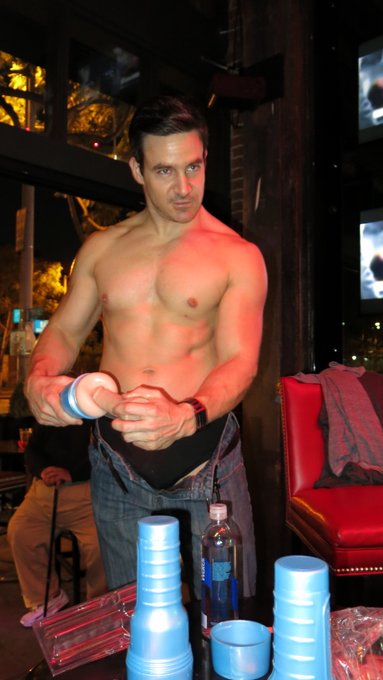 #ManCrushMonday #MCM on the one and only legendary @chrisrockwayxxx ???????. The #gayporn legend launched