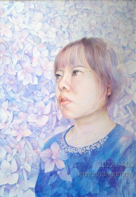 #お絵描き上達のために心掛けていること 加筆前→加筆後の比較納得がいくまで諦めないこと、そして何より描き続けることかなと思います #色鉛筆画 