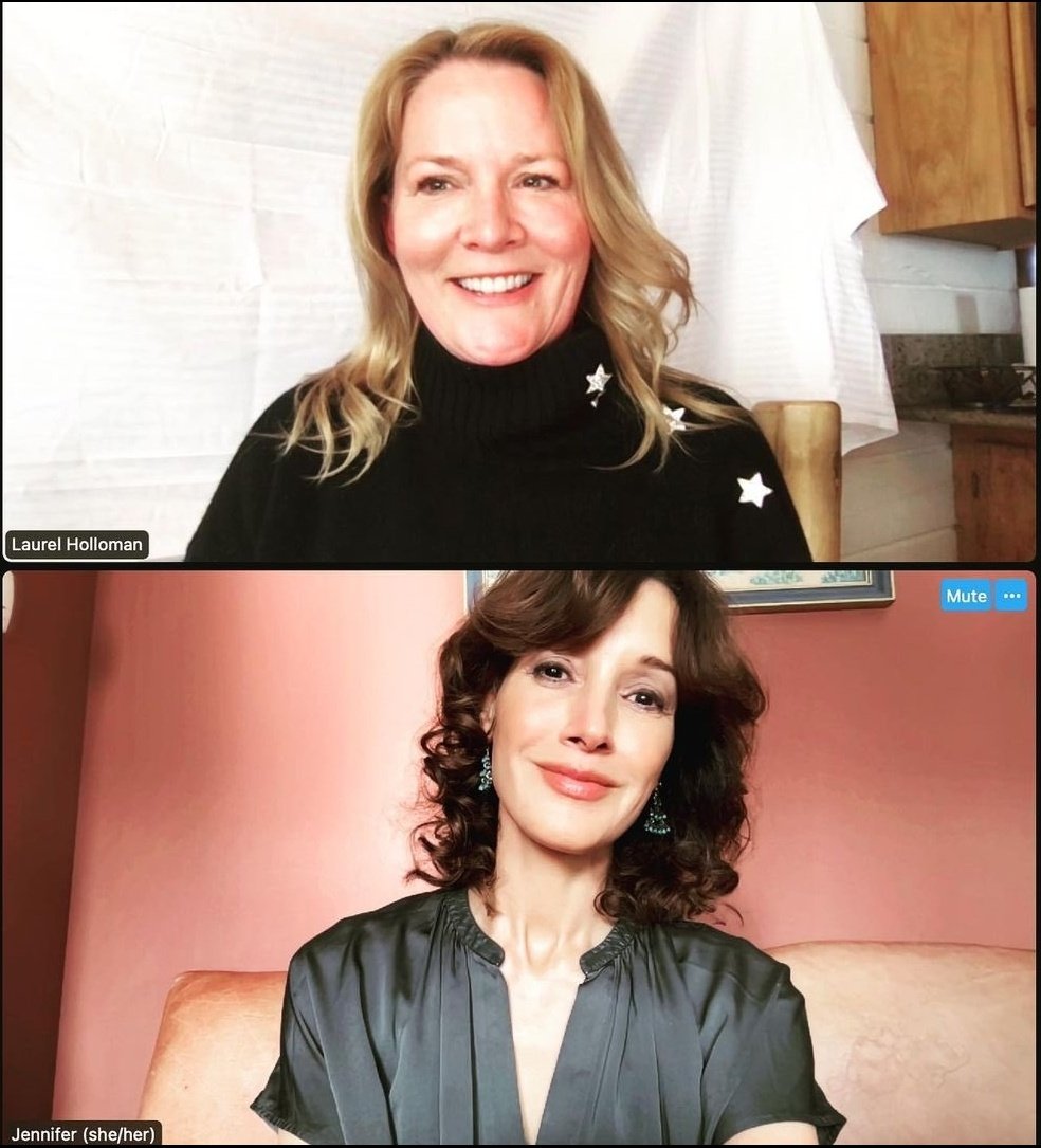 From IG @jenniferbeals 
Best guess as to what these two are up to..
1) swapping recipes
2) no good
3) a little sumpin’ sumpin’💝(hell bent on keepin’ the surprises coming)
Checkout #podDiva 3/29 to find out 😉@divamagazine 
Thanks @RachelShelley @jenniferbeals @LaurelLHolloman ❤️