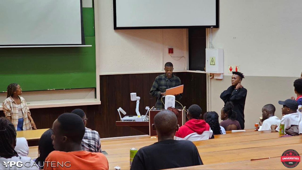 vygsa_official's tweet photo. The coolest people to Hangout with on Campus 😎 Checkout what the YPG got up to with our Wits Fam 💯 

📍 Join the YPG Universities Society by simply DMing us or simply send this to a friend you may know in Wits or UJ 💁‍♂️ 

#wits #witsedge #ypgrsa #toanotherlevel #ypgiseverywhere https://t.co/i0MFUvcCWu