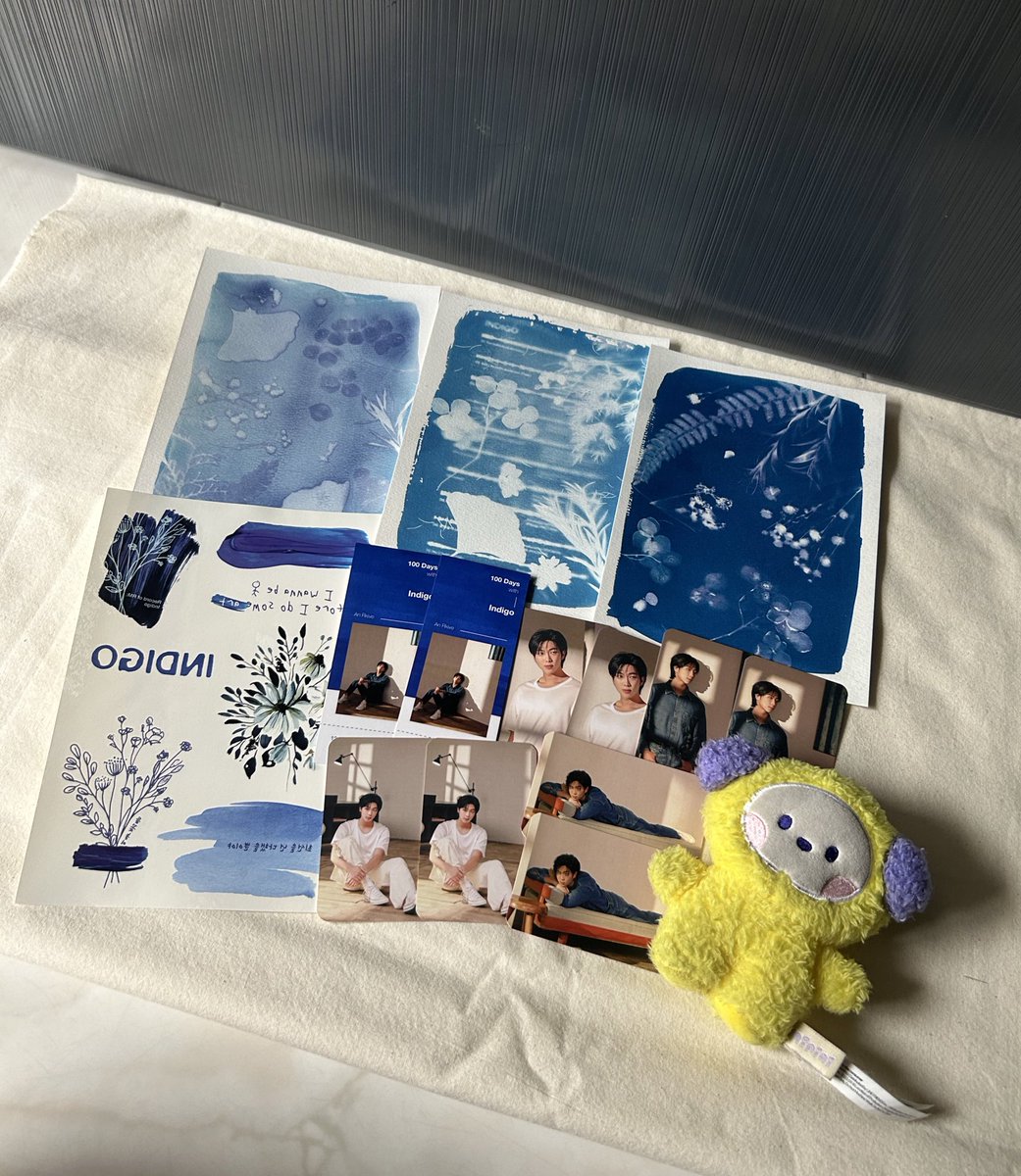 bluesidedgrey's tweet photo. @100DaysIndigo @Esu_N_ @riiqing here’s to an eventful day; heheh finally taking pics afterwards but thank you once again for this!!! 🥰🥰🥰 https://t.co/FTXm93jMwj
