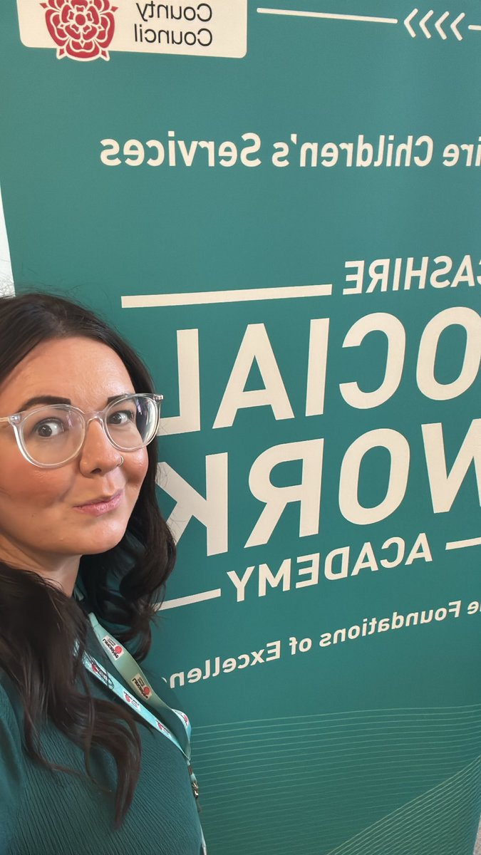 Hayley Kinowski tweet media