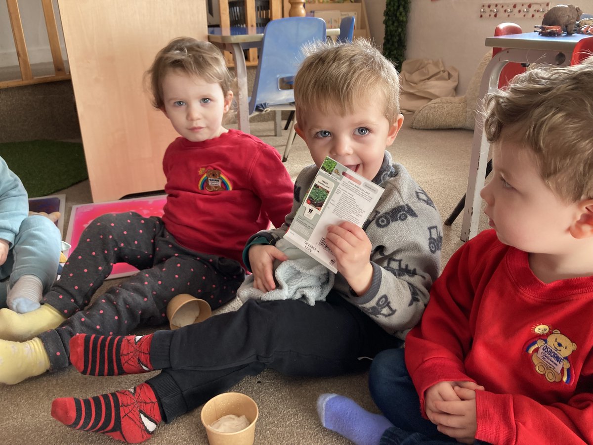 osbornecnweb's tweet photo. We have started to make our #Easter gardens in toddlers. "What we going to do?" "Seeds" "Cup" We are going to nurture these and we will wait and see what happens #commuinication #belonging #exploration #wellbeing @EAS_EarlyYears @NewportFIS @care_wales @estyn @EarlyWales https://t.co/2HLiBqYTOy