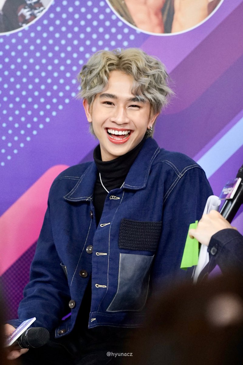 หัวเราะ เอิ้กอ้าก ~ 

#LIPSGarçonxOhmFluke
#เจ้าแก้มก้อน #fluke_natouch