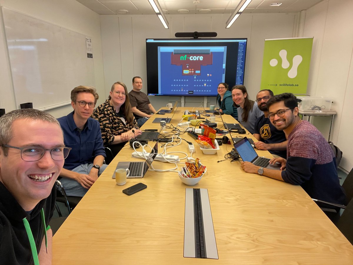 nf_core's tweet photo. And we're off! 🧑‍💻

Teams are getting together in local sites - from:
Kraków 🇵🇱 to Cape Town 🇿🇦,
Stockholm 🇸🇪 to San Jose 🇺🇸,
Belgrade 🇷🇸 to Barcelona 🇪🇸
(and many more!) over 400 @nf_core hackathon attendees are sitting down to collaborate 🤝

Let's go! 💫 https://t.co/8gYrwdf2pc https://t.co/tGr0QrsuJD