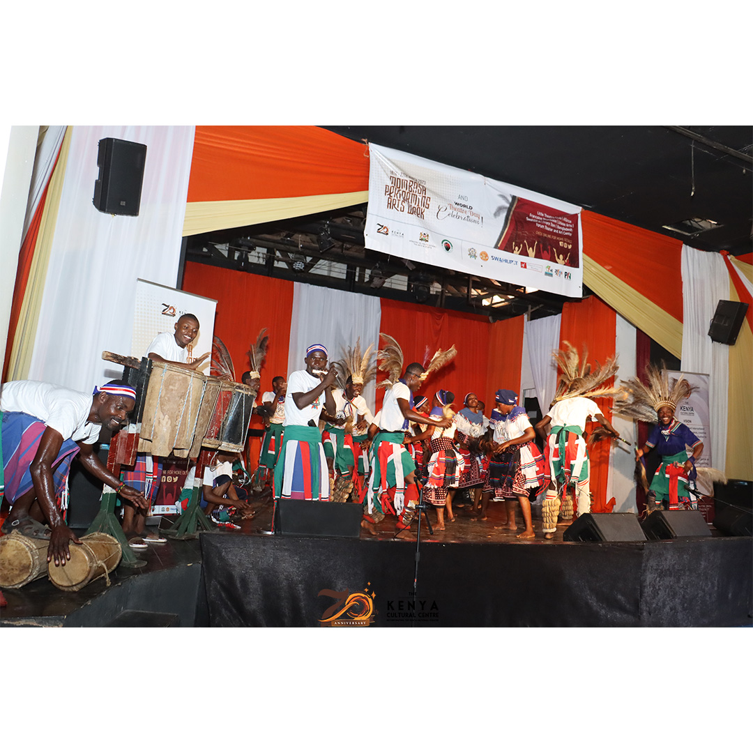 CultureCentreKE's tweet photo. World Theatre Day celebrations are ongoing at the Little Theatre Club. The aim of these celebrations is to acknowledge and celebrate the power of theatre to bring people together and promote social change.
@moscakenya
#performingartsweek
#TwendeTheatre https://t.co/pXtxFzt7cm