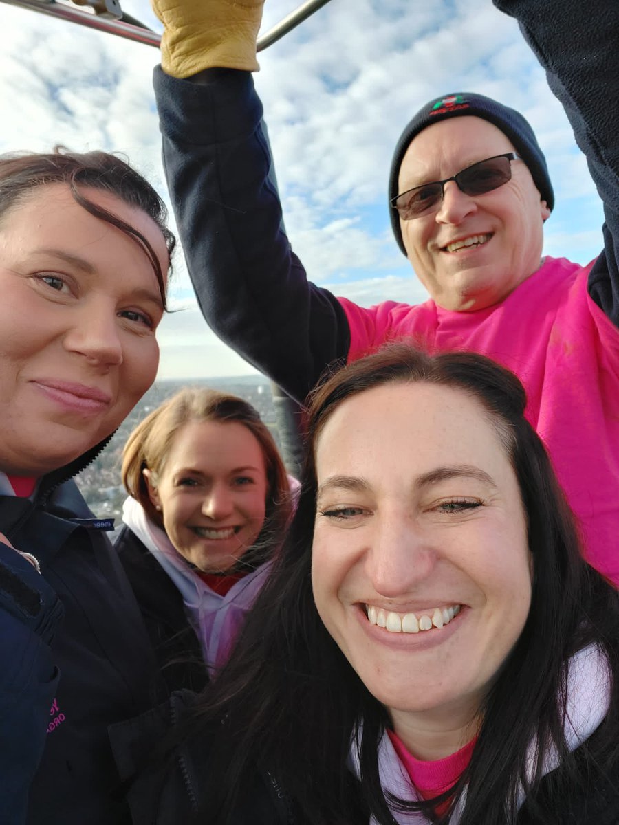 Wow #BettyNUHorgandonation 

This was only possible thanks to:
<a href="/nottmhospitals/">Nottingham University Hospitals</a> <a href="/NHSBT/">NHS Blood+Transplant</a> @TeamNUH 
<a href="/kubicek_uk/">Kubicek Balloons UK</a> <a href="/DougHoddinott/">Doug Hoddinott</a> 
<a href="/MyNottingham/">🏹 My Nottingham</a>
Special thanks to our pilot Neil!

And the outstanding effort made by our specialist nurse team to turn an idea into reality💗