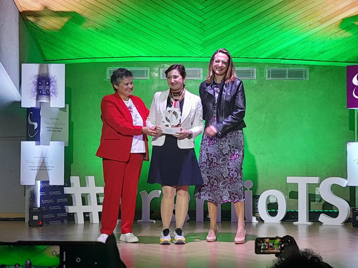 Este fin de semana no hemos faltado a la cita con la gala anual de entrega del Premio Estatal del Trabajo Social del <a href="/cgtrabajosocial/">CGTrabajoSocial</a>, que ha tenido lugar en Huelva. 

¡Enhorabuena a los ganadores de esta edición! 👏

Más información ➡ ow.ly/Wz5u50NsqMl