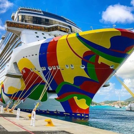 Ahoy there, savvy travelers! 🚢⚓ Want to make the most of your cruise ship experience? Check out these super sneaky tips from insiders who know the ropes (and the buffet lines 😉) #CruiseShipHacks #BonVoyage travelerdoor.com/2022/06/29/gss…