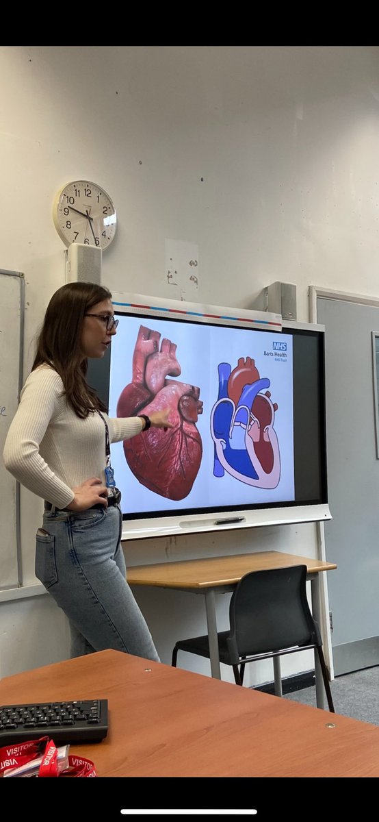 vals_lynch's tweet photo. Thank you @lawdaleschool for having me. I had a great time teaching Year 6 how to be Heart Smart. ❤️ @ELoPE_Barts @NHSBartsHealth https://t.co/XqSxQvNEna