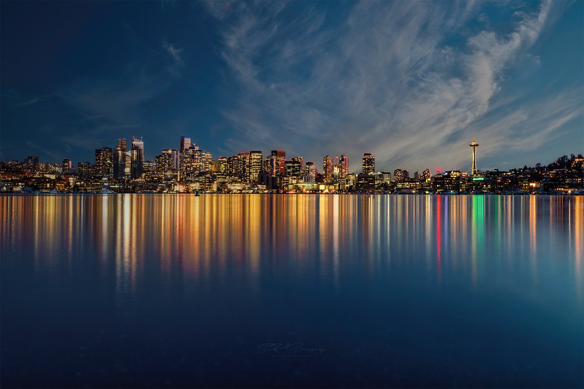 SiKImagery's tweet photo. Hi all! How’d you do with the #SiKPhotoChallenge? The theme was #LongExposure.
Here’s a shot I got of #Seattle while Ninja and I were scoping locations for the #steelwool meetup we’ll be hosting tomorrow! #SpaceNeedle

Next week’s theme: #Motion
Like/Comment &amp; #Retweet your favs! https://t.co/3GMRFI68z8