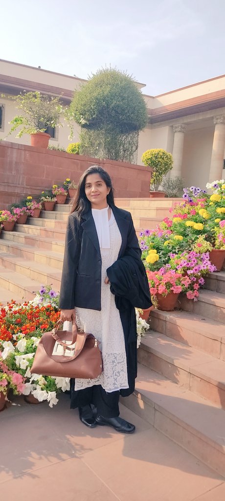neelukhetra's tweet photo. किसी भी जगह पर होने वाला अन्याय सर्वत्र न्याय के लिए एक धमकी बन जाता हैं"
.
.
.
#SupremeCourtOfIndia 
#SupremeCourtOfIndia
#court
#courtofjustice https://t.co/vH4fm0kVQe