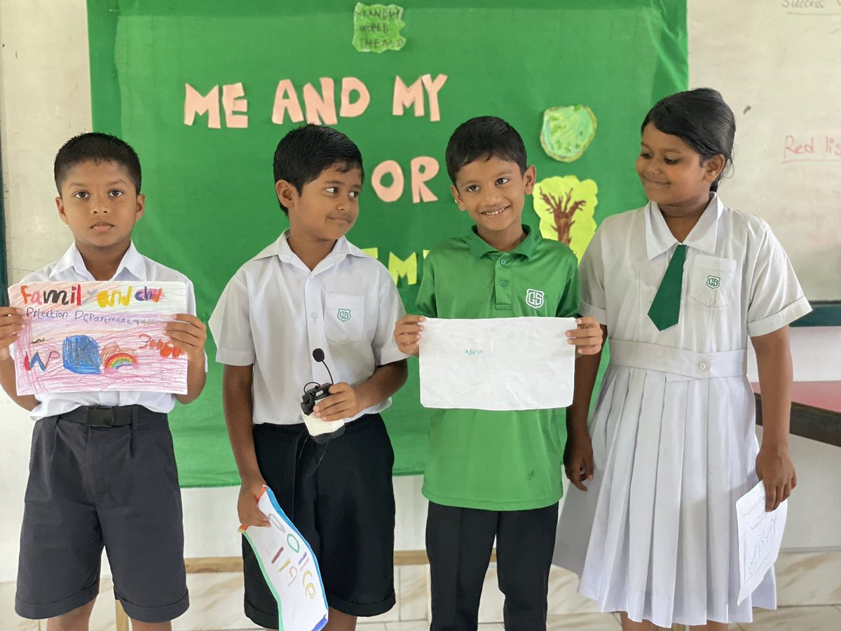 Gulhee_School's tweet photo. Grade:1A
Subject:EQ
Theme: Me&amp;My World
Safety First
" Your Safety is Your Responsibility"
@MoEdumv https://t.co/hWhiWbk6DN