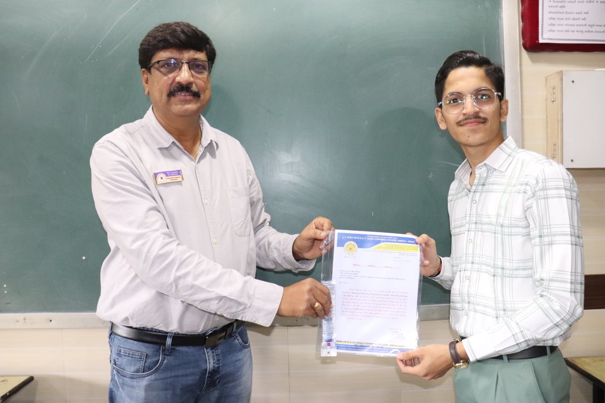 amroli10's tweet photo. Top – 5 Students In Internal Evaluation 
https://t.co/3pAVmAKRCz  Sem - II  Division - III
Academic Year 2023
#amroli #amrolicollege #bestcollege #topcollege #jzshah #hpdesai #top5 #top5students #internalevaluation #semII #academicyear2023 https://t.co/LMmtfflWVb