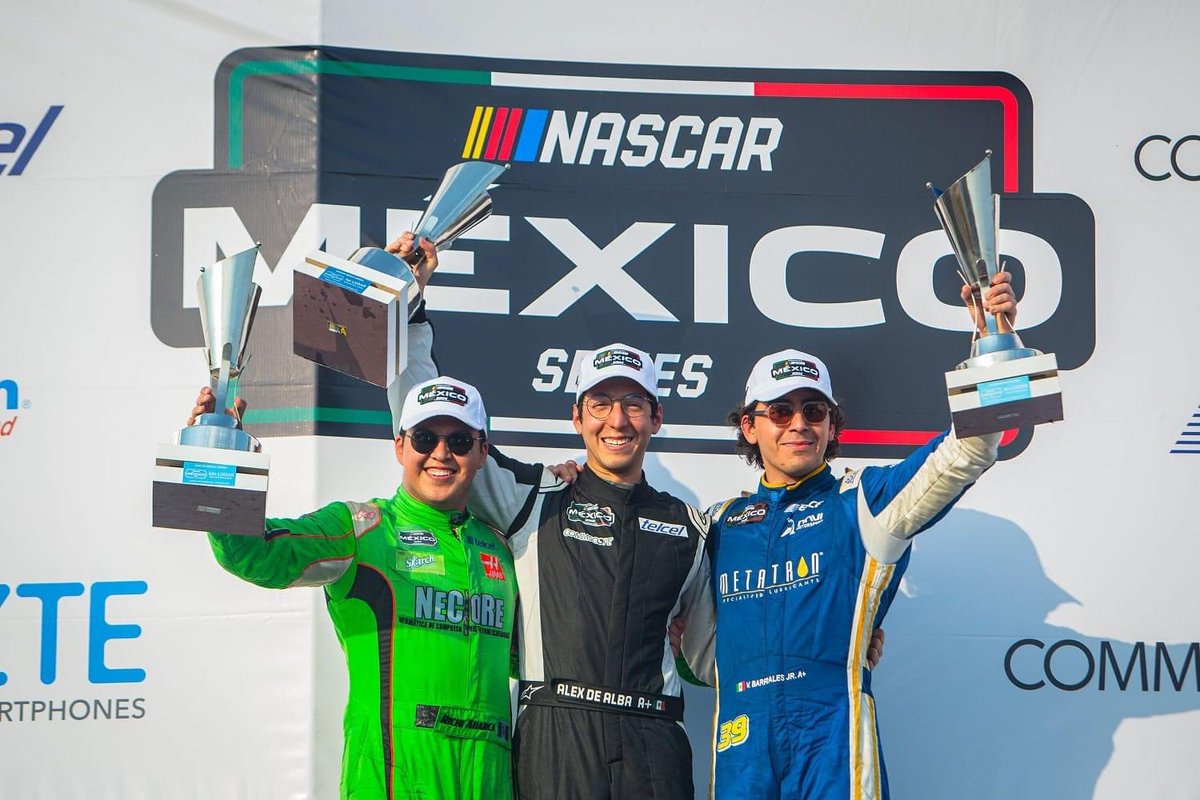 Histórico 1,2,3 para el <a href="/anvimotorsport/">anvimotorsport</a> de <a href="/victorbarrales/">Victor Barrales</a> con <a href="/aam1497/">Alex de Alba</a> Richie Abarca y <a href="/vbarrales39/">Victor Barrales Jr</a> en <a href="/NASCARMex/">NASCAR MÉXICO SERIES</a> Challenge.
