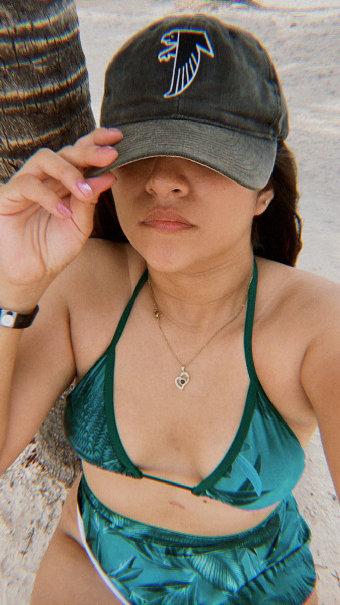 alearismendis19's tweet photo. Spoiler: siempre hay una playa esperándote en Cancún 🌴💙
#playa #Cancun #naturaleza #paz #bikini #meamo https://t.co/zAxxC7XGqa