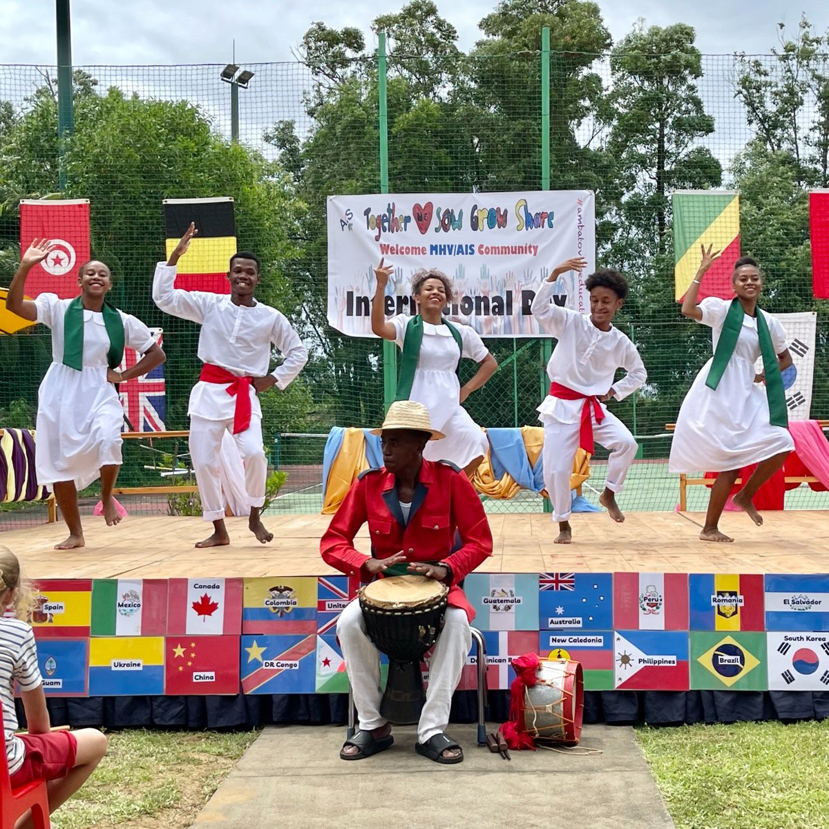 AmbatovyIS's tweet photo. Students, parents, teachers and community at Ambatovy International School enjoyed delicious food, wonderful performances & laughter with friends from all over the world as they celebrated International Day! #issedu #thecgcproject #Ambatovyiseducation #Madagascar @ISSCommunity https://t.co/9Tm2ArJWVx