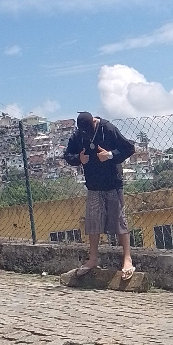 3WGANGG's tweet image. O mundo da voltas 🎭🚂🚂💎