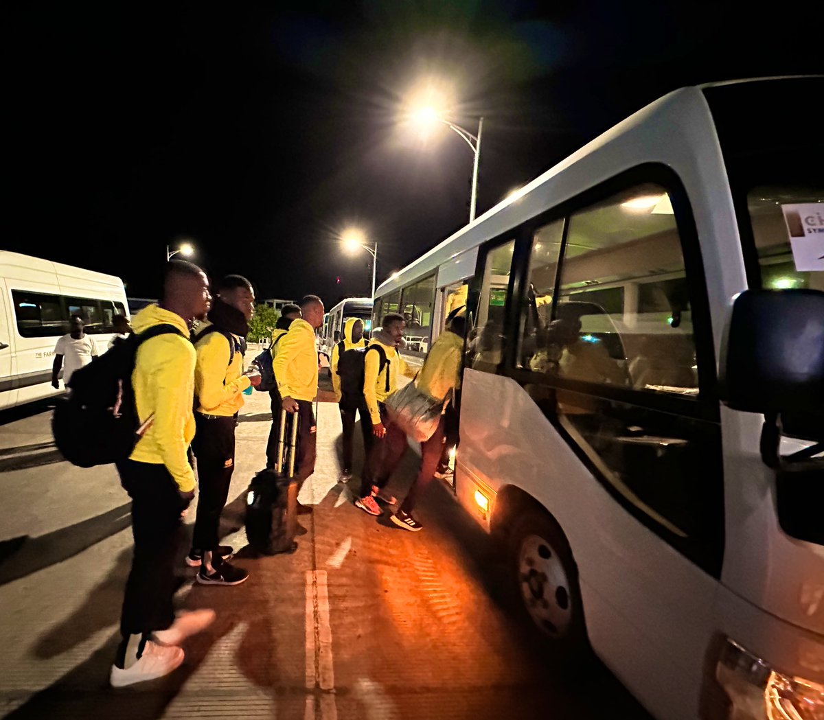 rsaembliberia's tweet photo. Bafana Bafana have arrived safely at their hotel in Mamba Point, Monrovia - Liberia. #BafanaPride #AFCON2023Qualifiers #AFCONQ https://t.co/krHtzIftWq