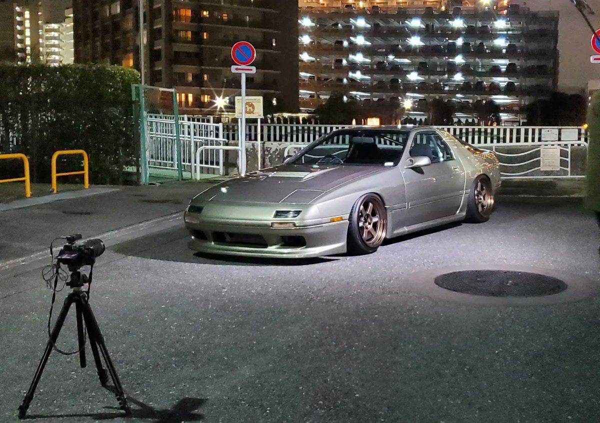 jdmglobalWH's tweet photo. This FC3S is jaw dropping in Millennium Jade, especially with the bronze 17x10 TE37V wheels 😍. Also peep the tubbed arches, big Trust TD06 turbo, &amp; V mount intercooler to name a few. 

#FC3S #fcrx7 #RX7 #TE37v #rotary #mazdaspeed #REAmemiya #wekfest #hellaflush #fitment #slammed https://t.co/7cJWaGagnM