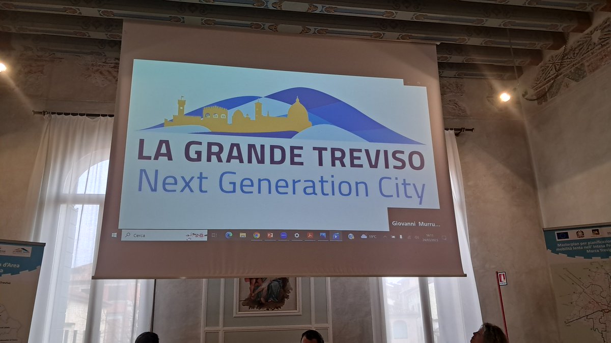 ProfVale's tweet photo. Alcuni scatti dall'evento conclusivo della Grande Treviso dello scorso 24 #marzo. Una giornata di condivisione, scambio di idee e buone pratiche sulle #cittàmedie e le relative aree vaste, partendo da un caso #Treviso, già indirizzata verso la #NextGenerationCity
@comuni_anci https://t.co/ZSyor4IHmm