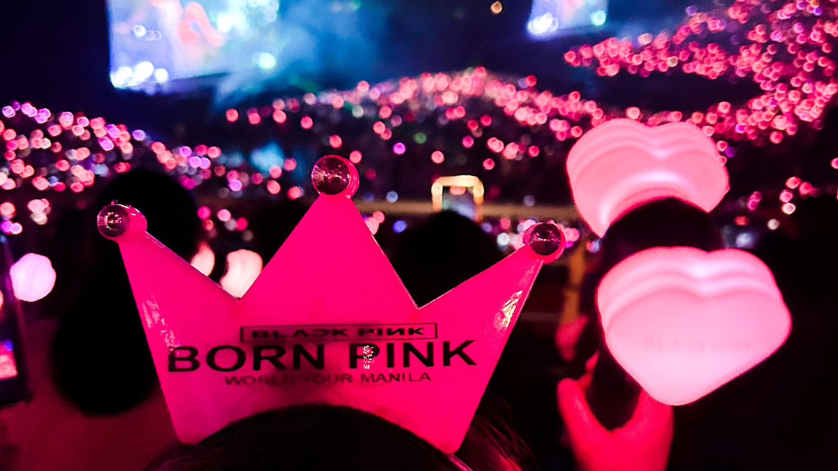snowflwrdrop's tweet photo. I was there 💖 #BORNPINKinMANILA #BORNPINKinManila_BulacanD2 @BLACKPINK https://t.co/YynKAnhG1f