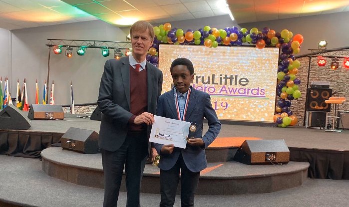 AfricaFactsZone's tweet photo. Nigerian boy, Chika Ofili discovered a new Math formula at the age of 12 in 2019.

He found a new way to test if a number can be divided by the number 7, while doing his homework.

He won a TruLittle Hero Award in 2019. https://t.co/Ys9QorsLkP