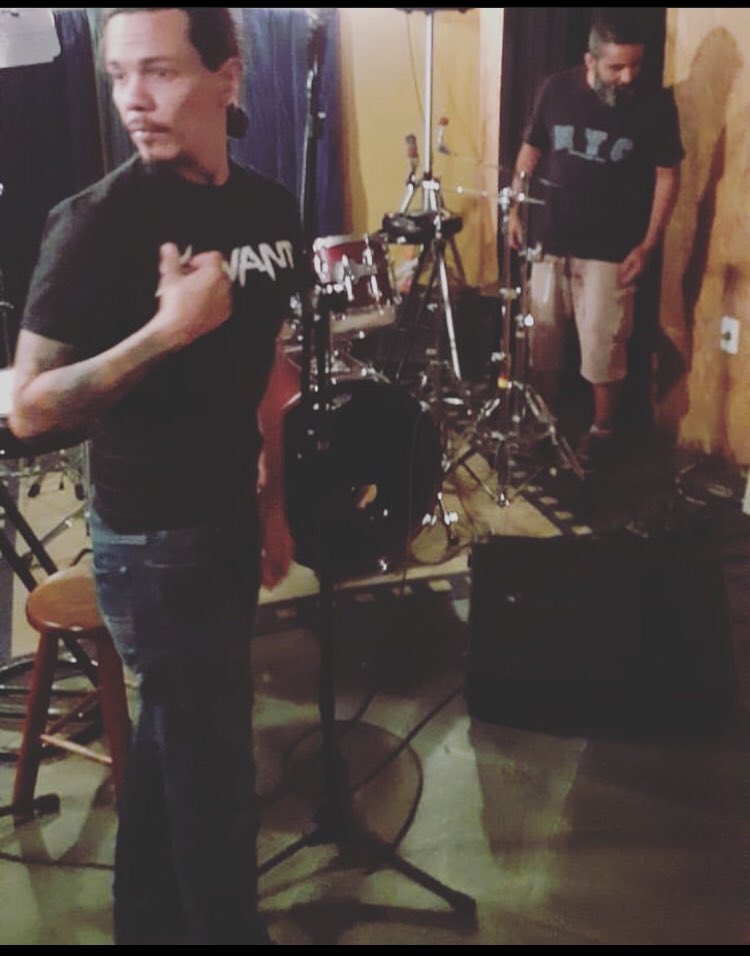 One from  Savant Attack recording sessions. Our drummer Saboia and Guitarist/ Producer Escobar.

Follow-us on youtube.com/@SavantAttack