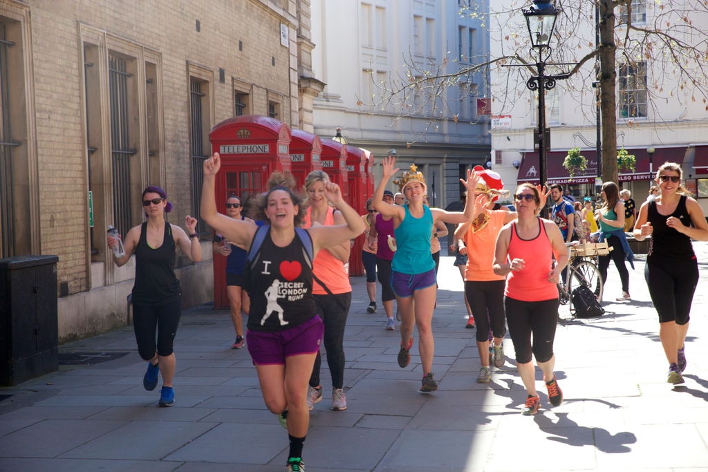 SecretRuns's tweet image. Running for the love of gin since 2016 🍸️🥰🏃‍♀️💨

Come to the Secret Gin Run - a number of dates available in 2023:
secretlondonruns.com/calendar