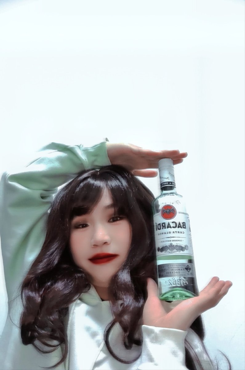 LPickleKIKI's tweet photo. 我爱朗姆酒！#伪娘 #男娘 https://t.co/L422s6obGM