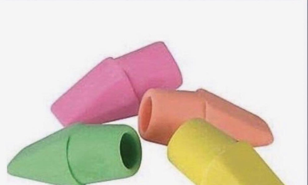 faiththegemini's tweet photo. I used to hate dropping these mfs in class &amp; they bounced across the whole fucking country https://t.co/wXT0HVMI63