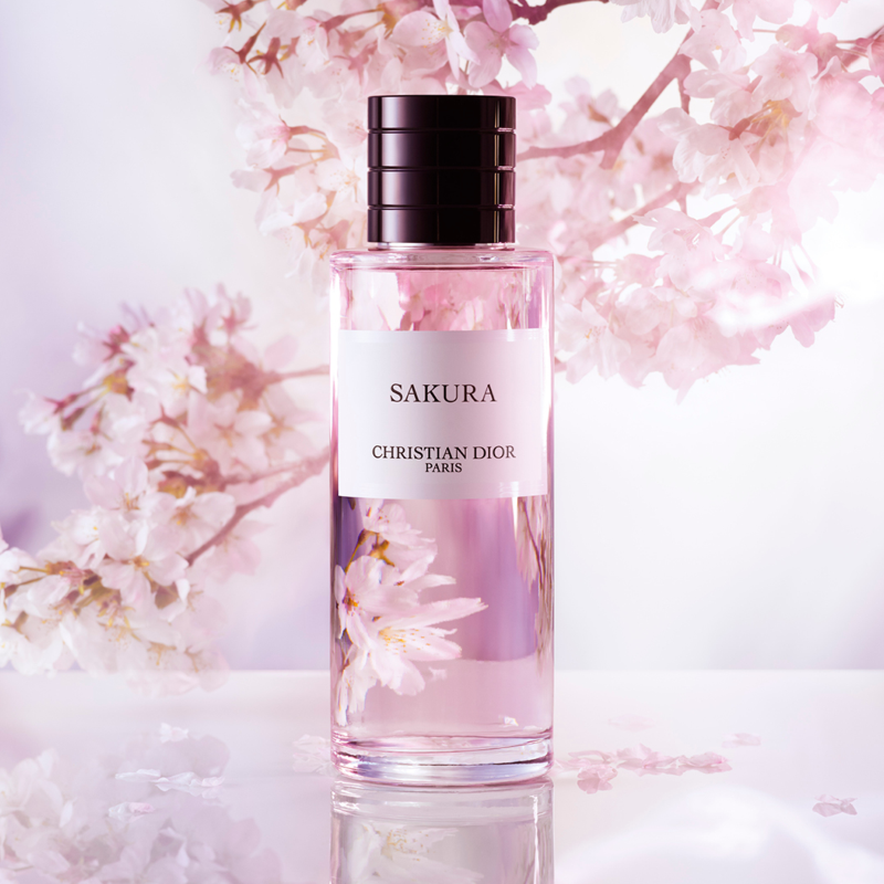 春の柔らかな香りで包み込むメゾン クリスチャン ディオールの「サクラ